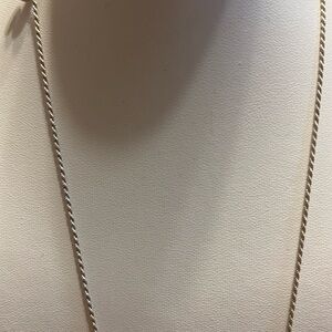 Giani Bernini Sterling Silver box chain adjustable necklace. 22 inch.